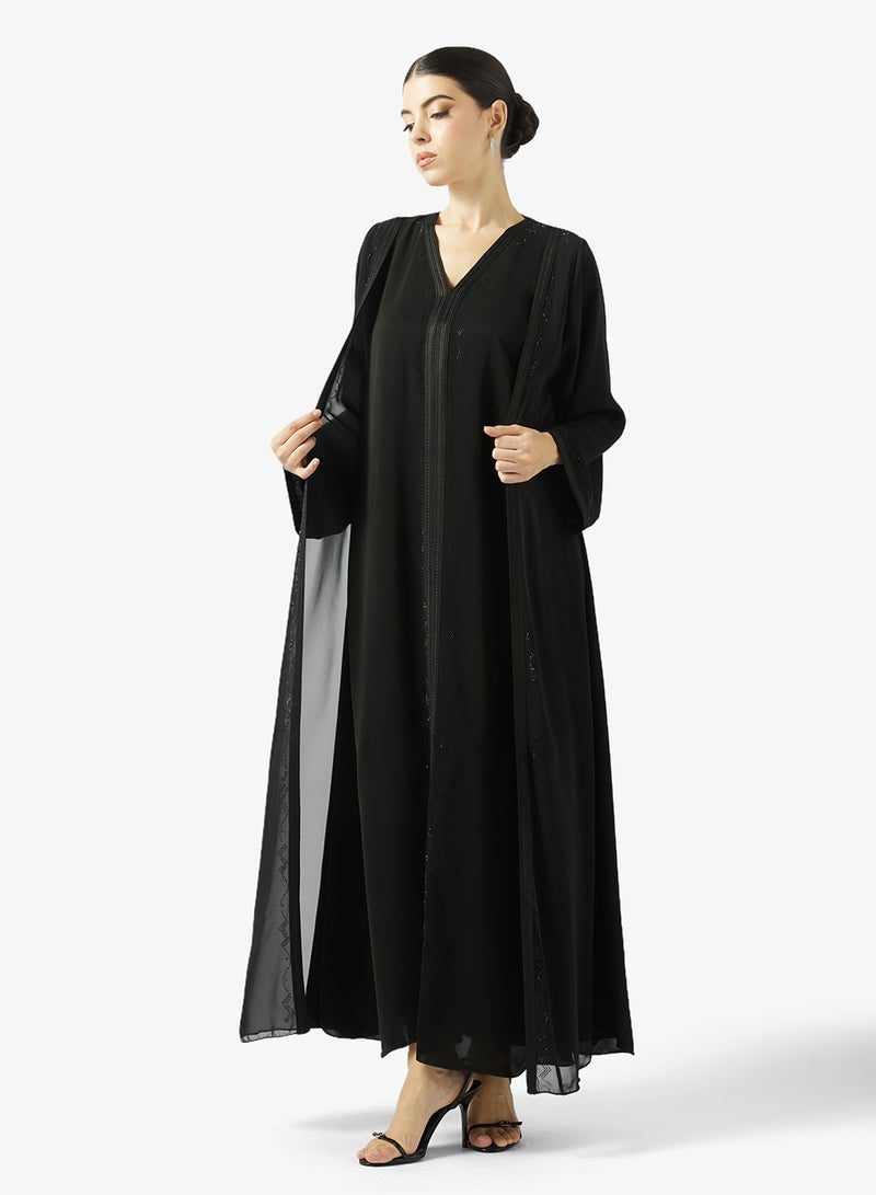 هيا كلوزيت عباية سوداء مطرزة مع شيلة - Image 5